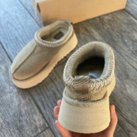 New Ugg Tasman Chestnut Suede Slippers Women's - Picture 3 of 5